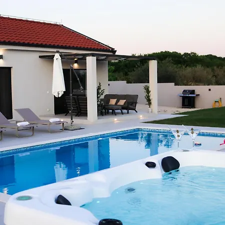 Villa Gemini Zadar Exterior photo