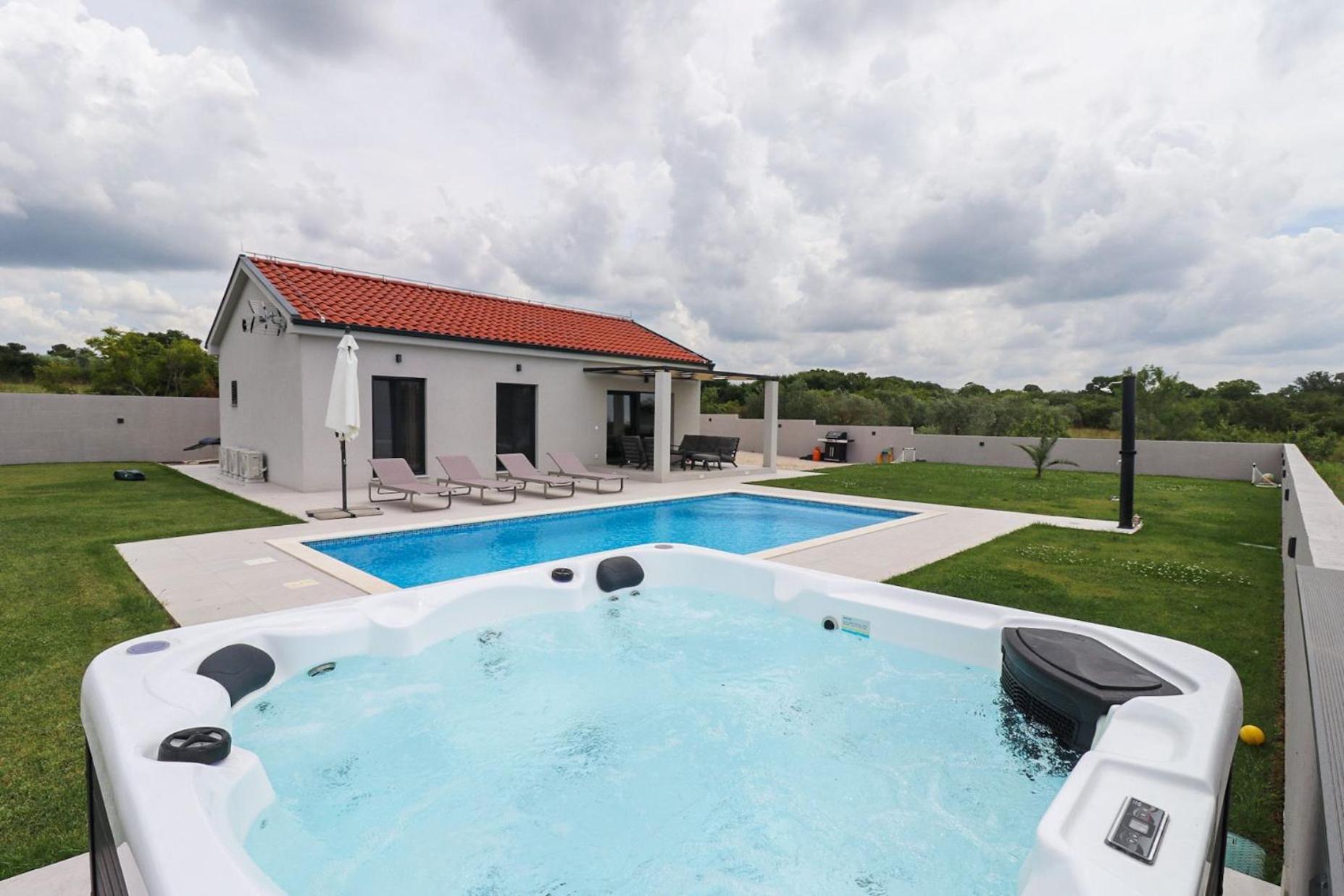 Gemini Holiday home *
